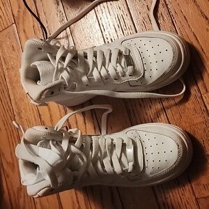 Air force 1 Nike high top size 3.5 Youth